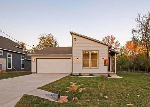 346 Nene Ln, Bastrop, TX, 78602-6039 | Card Image