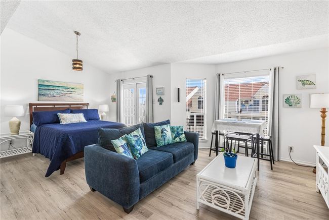 Cute floor plan for this studio condo. Queen Bed and Sofa Sleeper. | Image 6