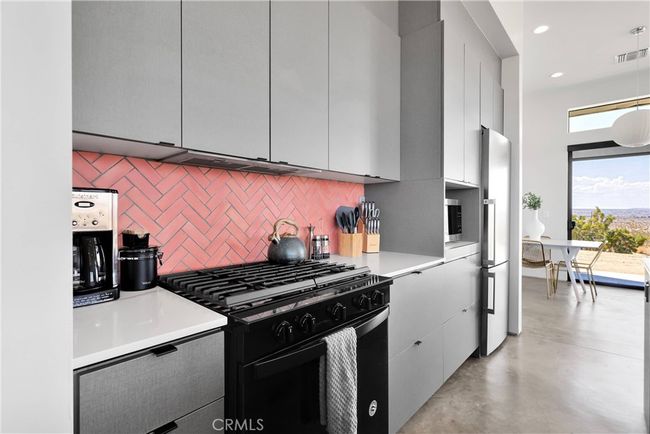 Kitchen | Image 16