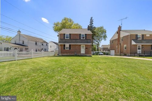 605 Circle Ter, MORTON, PA, 19070-1307 | Card Image