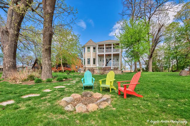 75 N Lake Ave, House other with 4 bedrooms, 4 bathrooms and 7 parking in Third Lake IL | Image 48