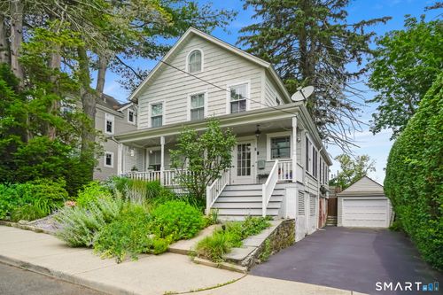 7 Lincoln St, Westport, CT, 06880-4202 | Card Image