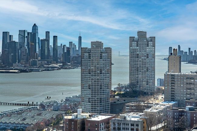 APT-35B - 7004 Kennedy Blvd E, Condo with 3 bedrooms, 3 bathrooms and null parking in Guttenberg NJ | Image 32
