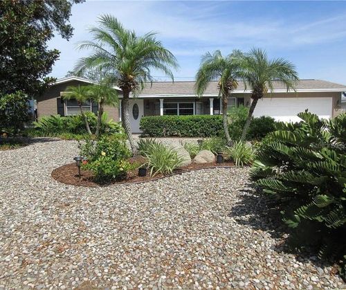 1279 Grenada Ave, CLEARWATER, FL, 33764-4955 | Card Image