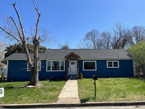 1024 Fleming St, Columbia, TN, 38401-2421 | Card Image