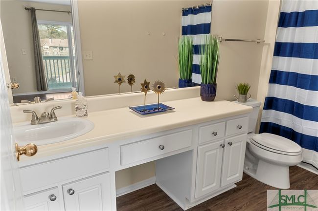 Ensuite Bathroom | Image 22