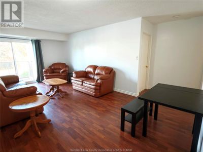 211 - 3000 Sandwich St, Condo with 2 bedrooms, 2 bathrooms and null parking in Windsor ON | Image 2