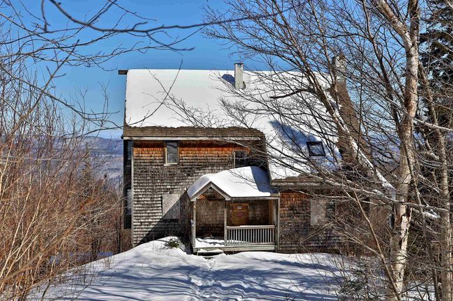1300 Mountain Rd, House other with 4 bedrooms, 5 bathrooms and null parking in Ludlow VT | Image 15