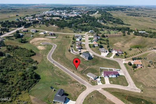 Lot 1 Kingsley Road Nw, Mandan, ND, 58554 | Card Image