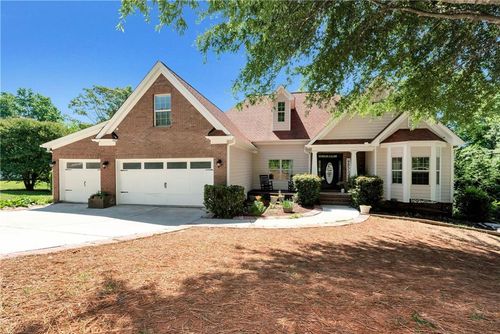 5706 Grant Station Dr, Gainesville, GA, 30506-6954 | Card Image
