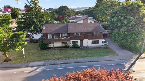 891 Admirals Rd, Esquimalt, BC, V9A2P1 | Card Image