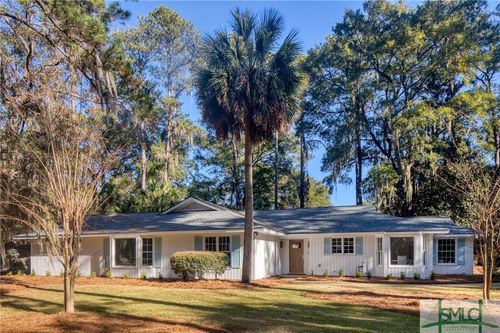 8 Dobell Lane, Savannah, GA, 31411 | Card Image