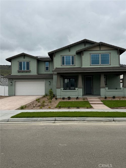 469 Rose St, Fillmore, CA, 93015-2089 | Card Image