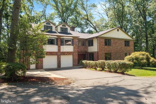 3436 Holly Rd, ANNANDALE, VA, 22003-1266 | Card Image