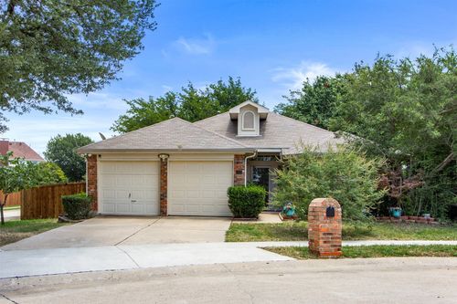 2073 Rushmore Ct, Lewisville, TX, 75067-6121 | Card Image