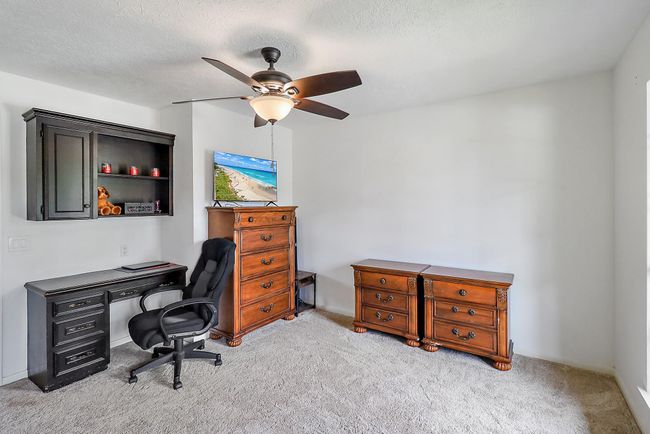 Upstairs bedroom | Image 21