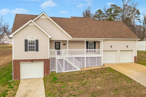 405 Classic Dr, Soddy Daisy, TN, 37379-4168 | Card Image