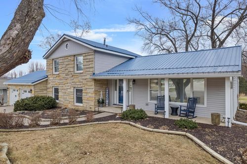 1628 Valley View Dr, Winona, MN, 55987-4852 | Card Image