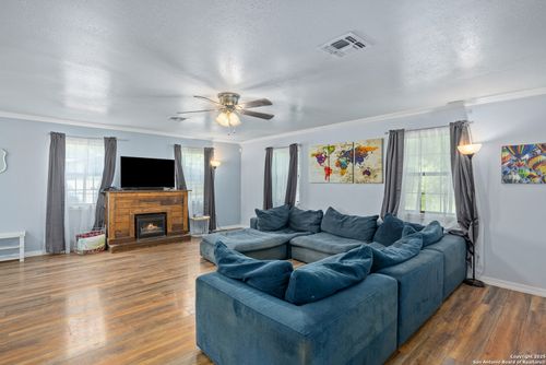 904 State Highway 173 N, Bandera, TX, 78003-5001 | Card Image