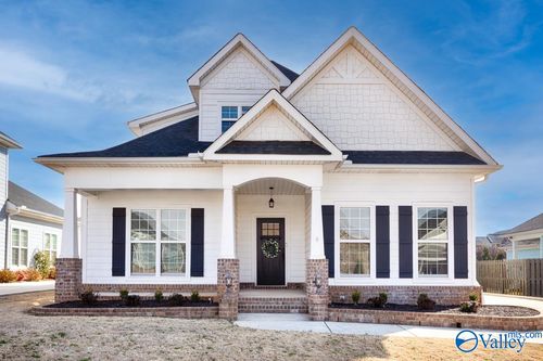 1111 Water Park Way Nw, Huntsville, AL, 35806-3437 | Card Image