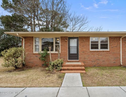 b-43 Sophia Dr, Jacksonville, NC, 28540-5637 | Card Image