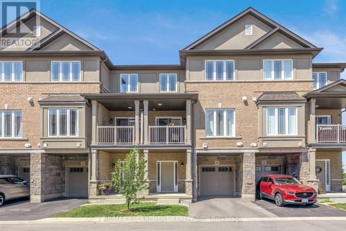 49 Laguna Village Crescent, Hamilton (Stoney Creek Mountain), ON, L8E3M9 | Card Image