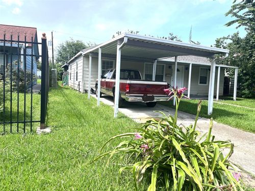 10417 Fairfax St, Houston, TX, 77029-2729 | Card Image