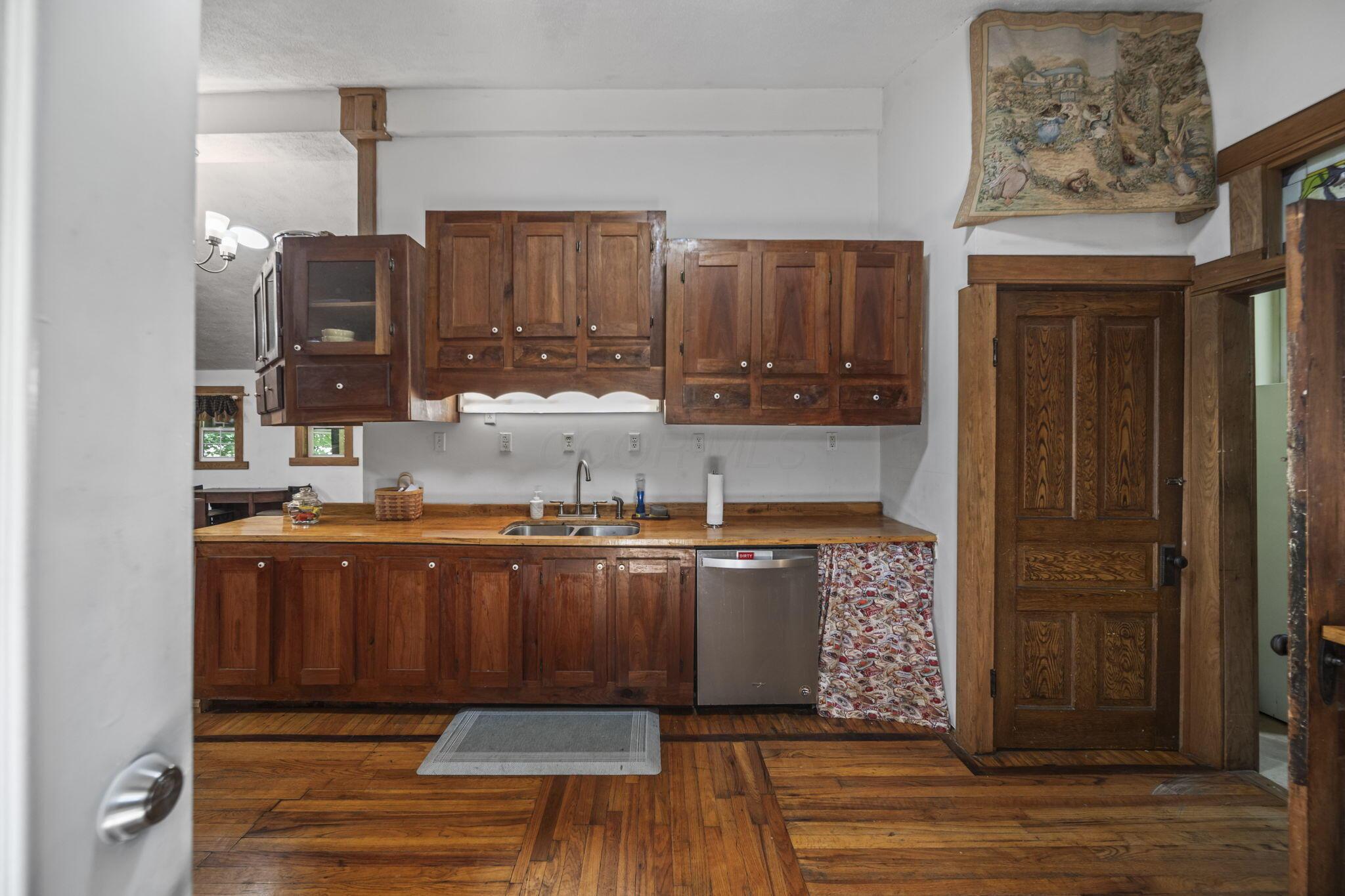 Residential in Oak Hill 4