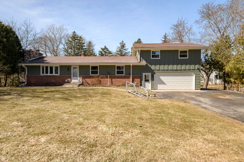 745 N Green Bay Rd, Grafton, WI, 53024-1501 | Card Image