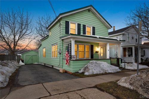 70 Liberty St, Oswego, NY, 13126-1416 | Card Image