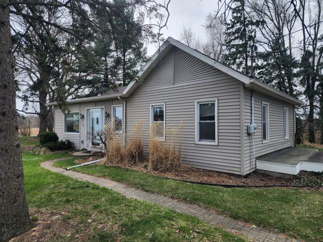 246 Hyde Rd, House other with 2 bedrooms, 1 bathrooms and null parking in Clarklake MI | Image 4