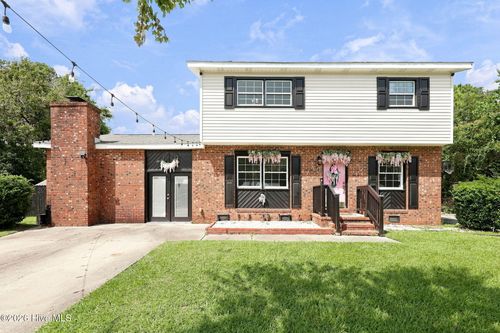 407 Brynn Marr Rd, Jacksonville, NC, 28546-7224 | Card Image