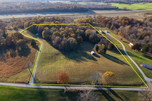 6817 Valley Brook Trce, Utica, KY, 42376-5005 | Card Image