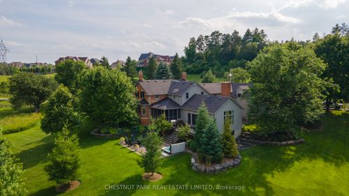 908 Vandorf Sideroad, Aurora, ON, L4G0N7 | Card Image