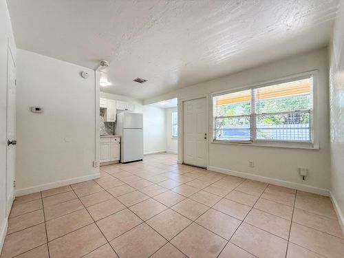 apt-2-509 O St, West Palm Beach, FL, 33401-6656 | Card Image