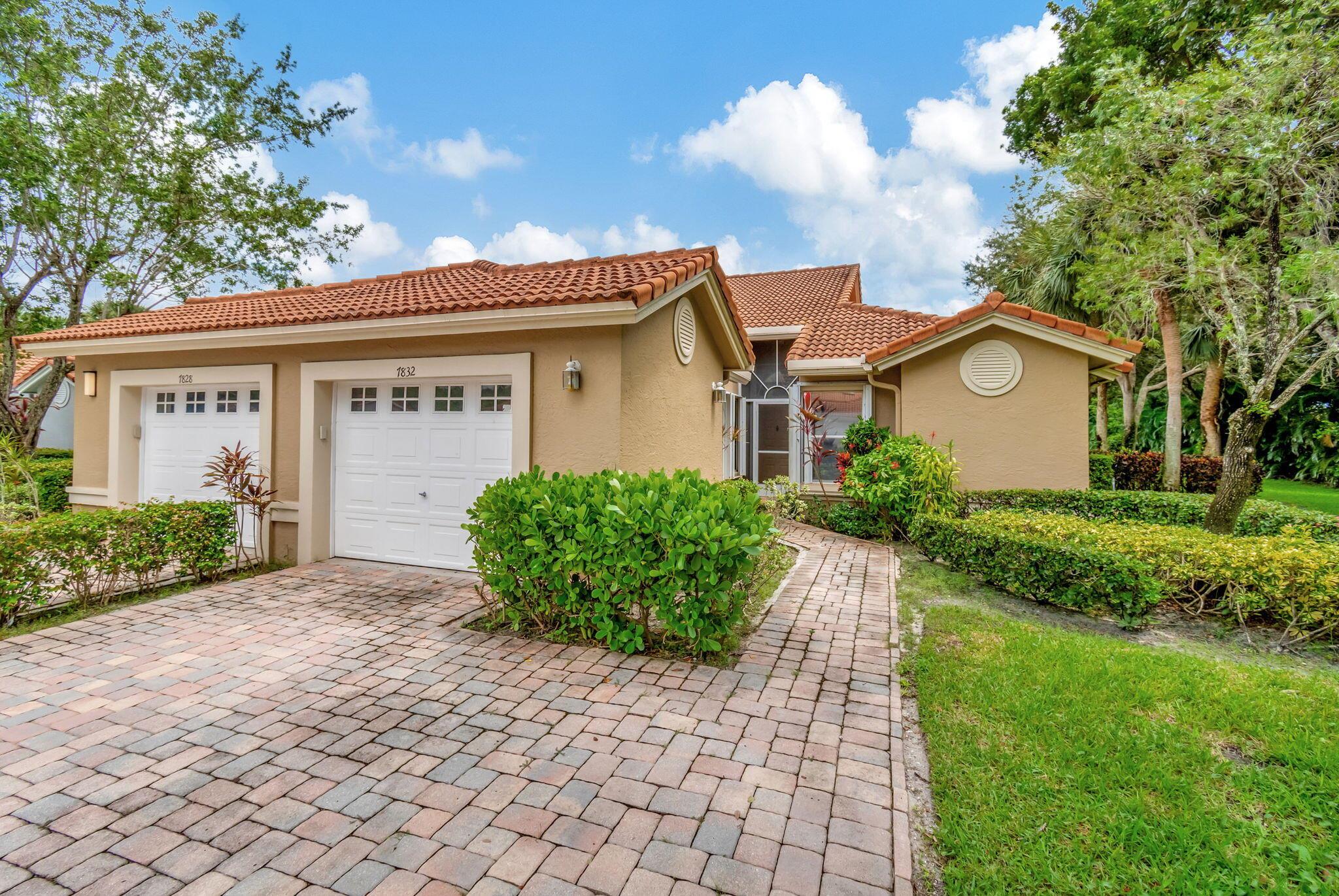 Majestic Palm Dr, Boynton Beach, FL 33437