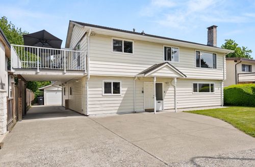 10580 Rosebrook Rd, Richmond, BC, V7A2R7 | Card Image