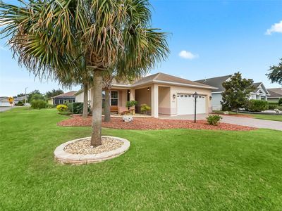 8956 Sw 86th Loop, House other with 2 bedrooms, 2 bathrooms and null parking in Ocala FL | Image 3