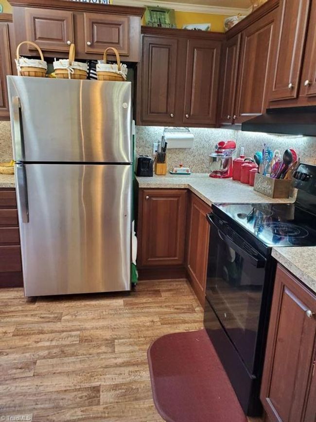 1234 Beamers Knob Road, House other with 3 bedrooms, 2 bathrooms and null parking in Fancy Gap VA | Image 6