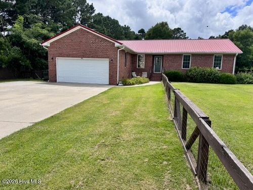 991 Hardesty Loop Rd, Newport, NC, 28570-6053 | Card Image