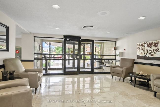 210 - 1505 Baseline Rd, Condo with 3 bedrooms, 2 bathrooms and 1 parking in Ottawa ON | Image 36