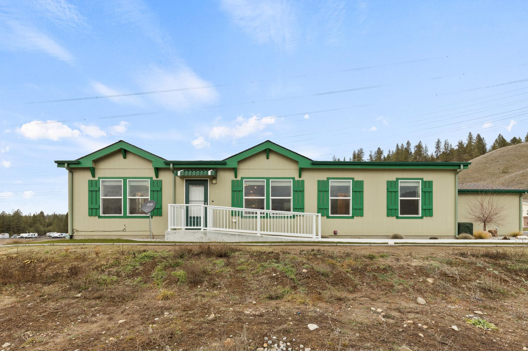 Maximilian Ln, Nine Mile Falls, WA 99026
