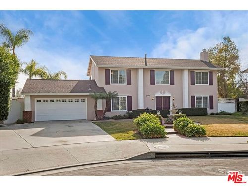 8031 Melba Ave, Canoga Park, CA, 91304-5345 | Card Image