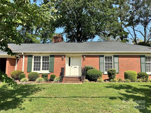 2518 Westfield Rd, Charlotte, NC, 28209-1636 | Card Image
