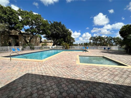 8b-1941 Nw 96th Ter, Pembroke Pines, FL, 33024-3026 | Card Image