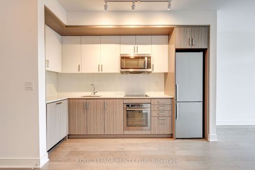 442-1575 Lakeshore Rd W, Mississauga, ON, L5J0B1 | Card Image