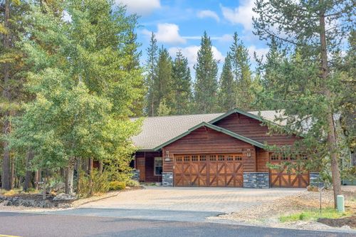 16795 Stage Stop Dr, Bend, OR, 97707-2205 | Card Image
