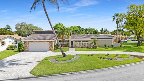 10751 Nw 43rd Ct, Coral Springs, FL, 33065-2322 | Card Image