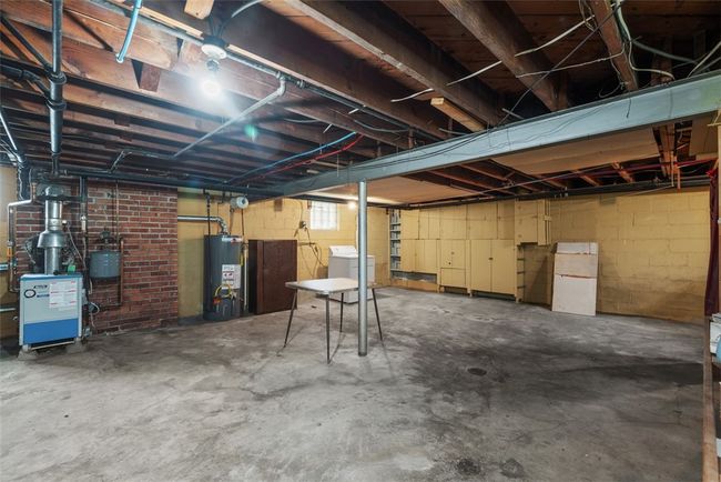 191 Clearview, House other with 3 bedrooms, 1 bathrooms and 1 parking in West View PA | Image 24