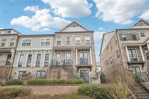 3565 Parkside Way, Brookhaven, GA, 30319-3833 | Card Image